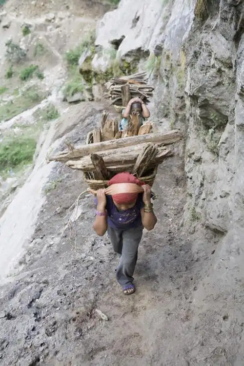 东方人,背,一个人,走,竖图,室外,白天,石头,山