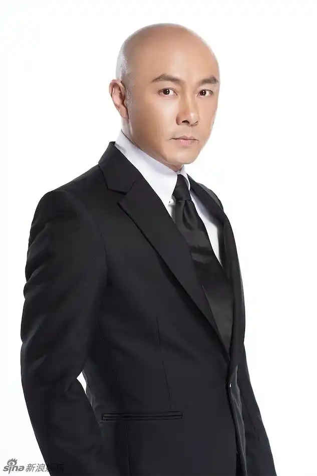 组图:张卫健曝光新年写真 叔中鲜魅力独具_高清图集_新浪网