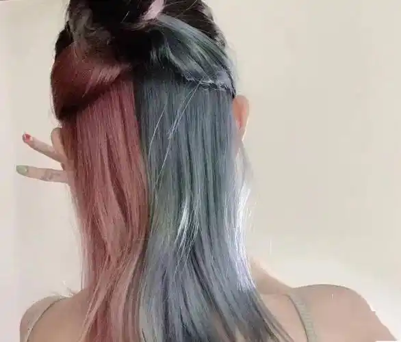 阴阳花样染发指南 ,希望你能挑中自己喜欢的发型和发色过这个浪漫的