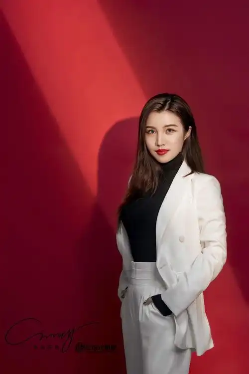 霸道女总裁的形象照 - 摄影师杜峰