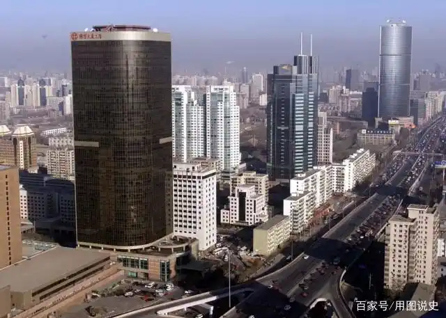 11.2001年,新世纪之初的北京cbd.