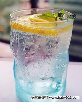 消暑冷饮:夏日冰饮 - 消暑冷饮