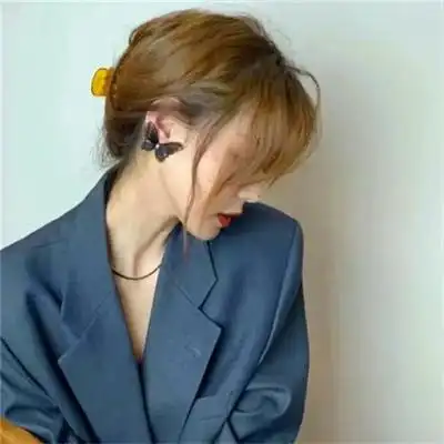 简约高级很精致的女生头像图片