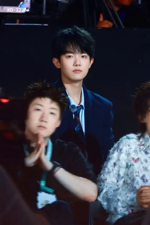 李明德闪光的夏天