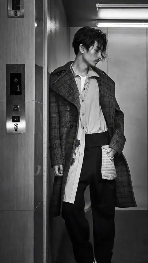 帅哥系列壁纸,第20期,我们为大家带来的是陈晓的专属壁纸.