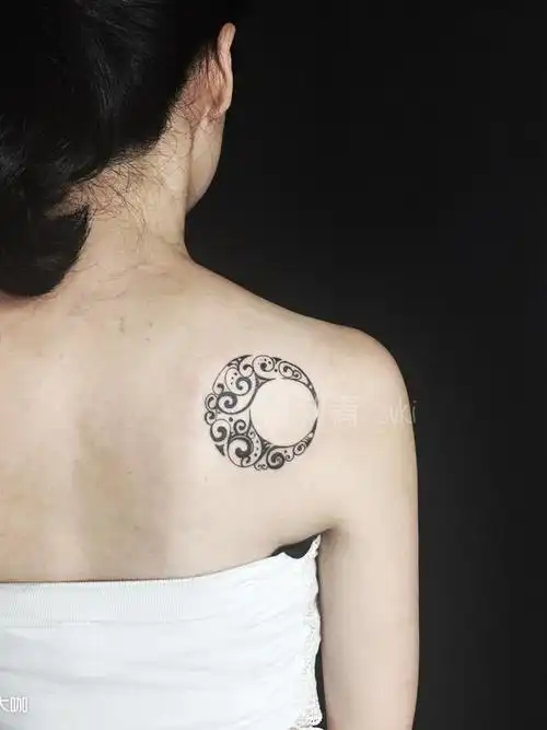 月亮图腾_纹身图案手稿图片_suki的纹身作品集