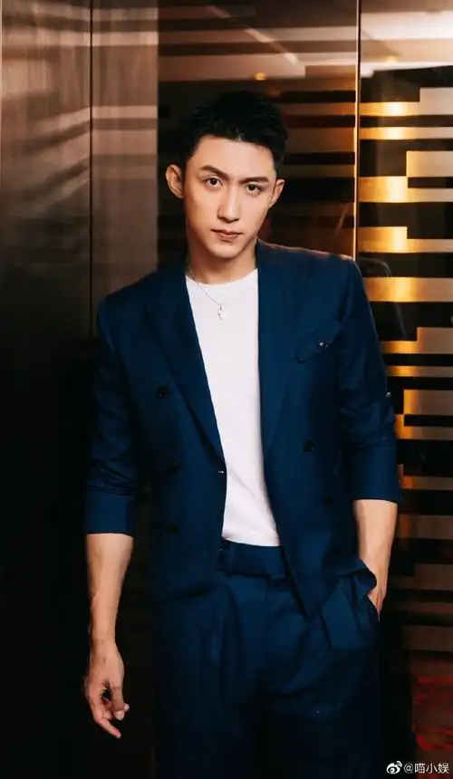 黄景瑜身材##黄景瑜爱上特种兵