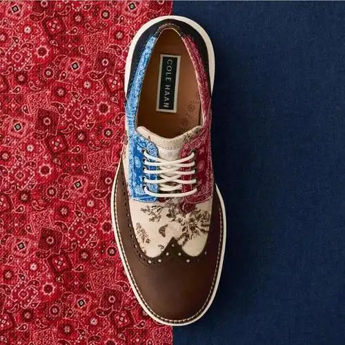 创意交汇--25/26秋冬商务休闲鞋单品趋势预测