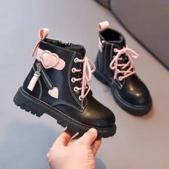 学生小女孩真皮女童加绒秋冬天穿的新款儿童靴子中大童公主鞋短靴单靴