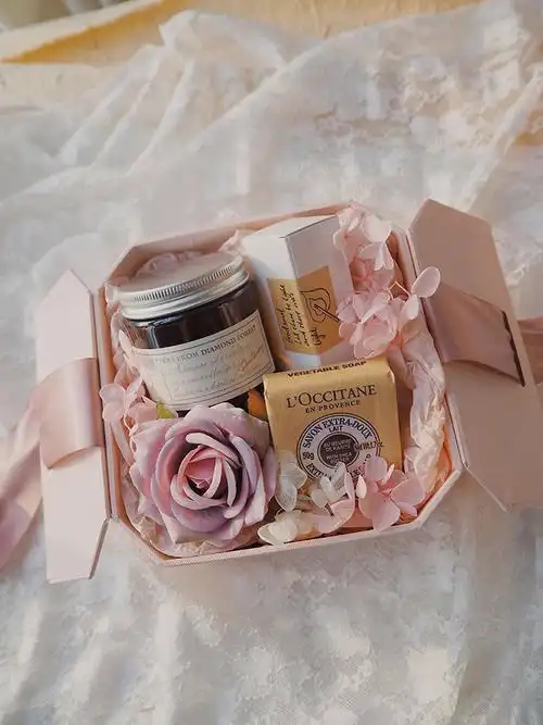 香薰礼盒送女生闺蜜生日礼物高档情人节新婚伴手礼女伴娘 灰绿丝带