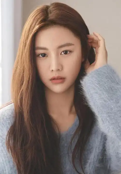 她是亚洲最美面孔颜值不输全智贤高颜值无可挑剔