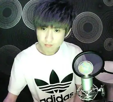 yy红人小k哥参选2013快乐男声 获180万网友力挺