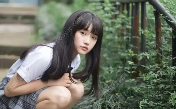 16岁女生胸部一大一小正常吗16岁乳房一大一小怎么办多图