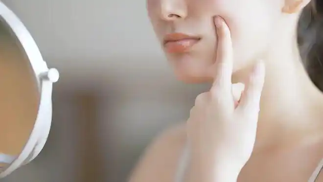 皮肤干燥紧绷怎么办把握一个护肤密码