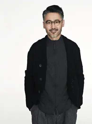 不爱"鲜肉"爱"腊肉" 细数娱乐圈的气质大叔