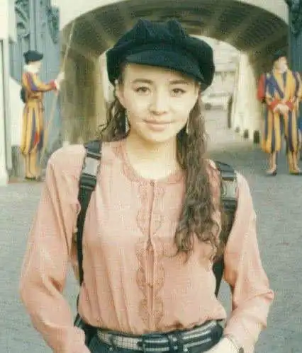 韩红年轻时堪比校花沈腾堪比校草网友最后一位是宋丹丹