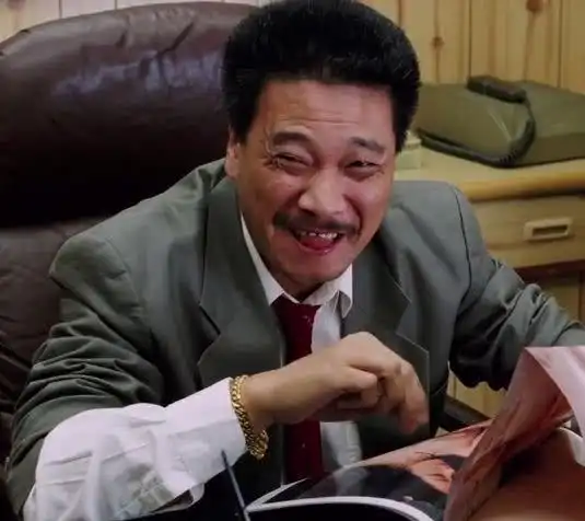 王祖贤年轻时的柯基臀有多迷人请注意当时吴孟达的小舌头