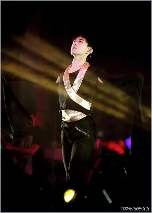 易烊千玺跳民族舞,你有被惊艳到吗?