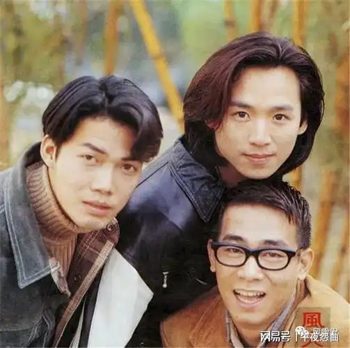 陈冠希偶遇陈小春主动打招呼遭一脸嫌弃陈小春的恨意还没放下