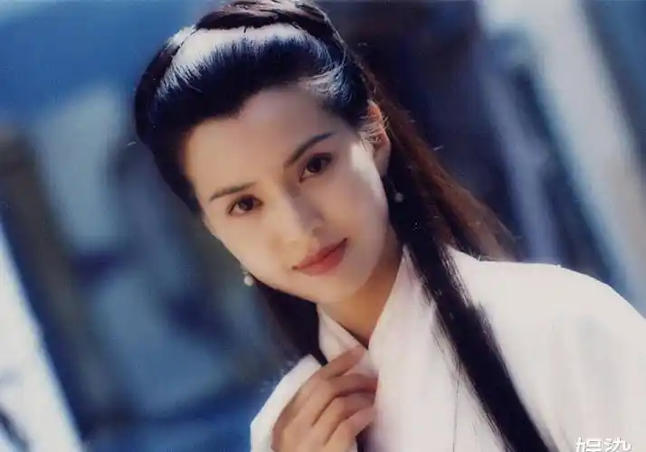 吴倩莲:拒绝刘德华,错爱庹宗华,39岁嫁圈外老公15年无绯闻_小龙女