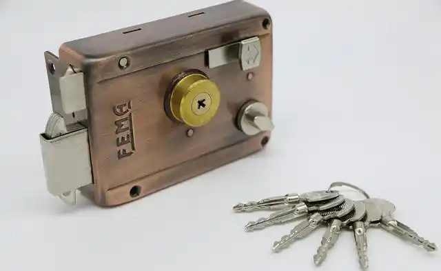 老式门锁有哪些种类?