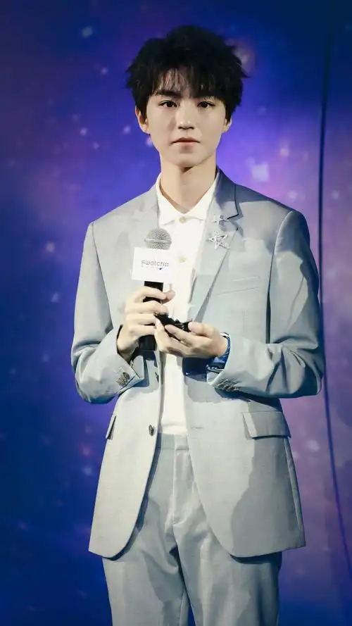 王俊凯# #tfboys王俊凯# #tfboys# cr swirl0921王俊凯个站