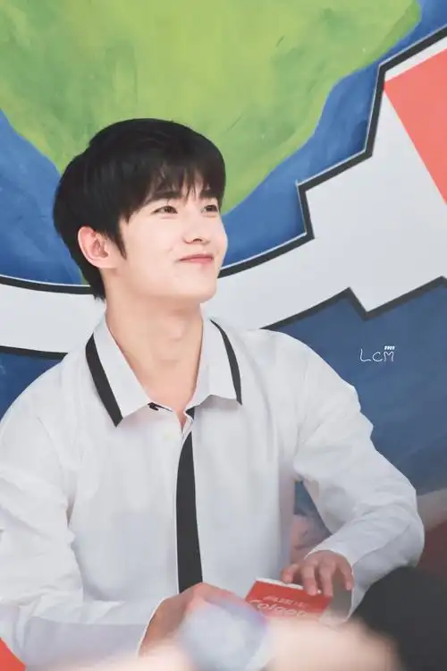 杨洋一波又乖又萌又甜的咩咩