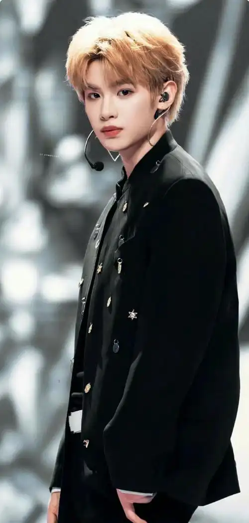 壁纸超话明星壁纸第341期