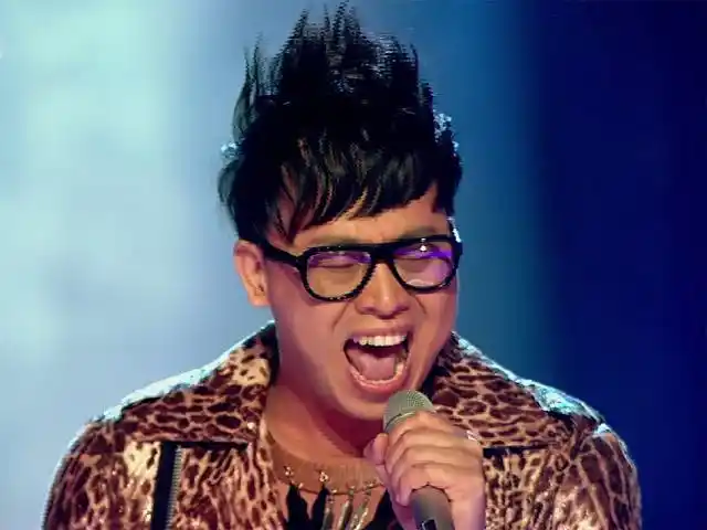 还记得唱兰花指的阿里郎吗如今携神曲隔壁泰山强势回归