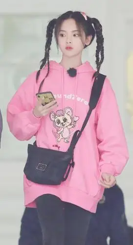 杨超越天真烂漫的造型穿衣风格可爱清新有谁不心动