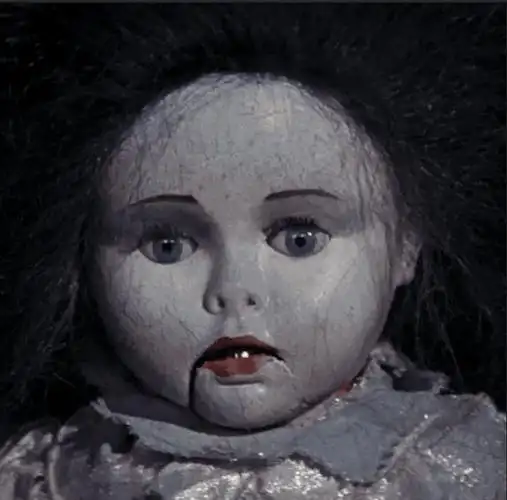 血腥鬼娃恐怖秀_娃娃_恶魔_成人