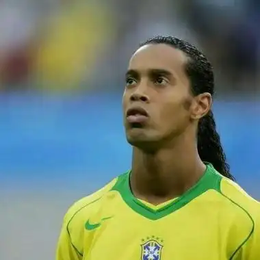 体育明星照片头像高清帅气的足球体育明星照片头像精选