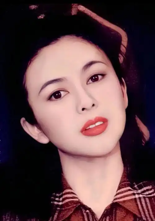 那些年辉煌的港星时代关之琳颜值冲击来啦