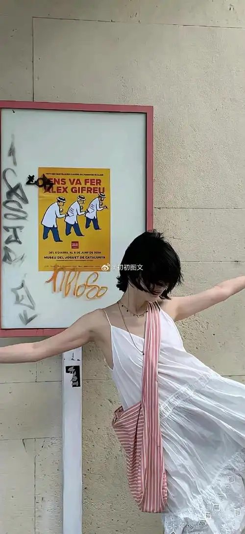 手机壁纸##ins手机壁纸简约可爱全屏无水印高清