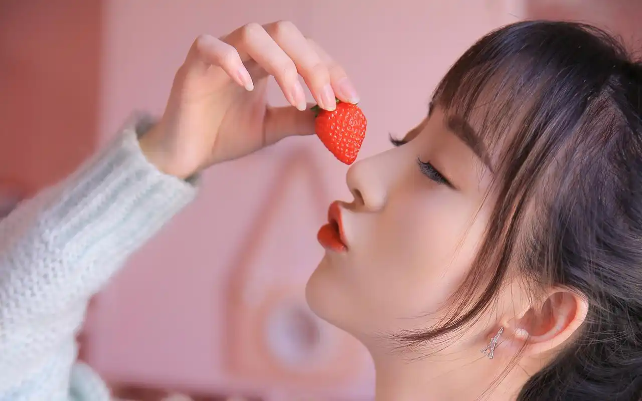 养眼可爱萝莉甜美写真图片桌面壁纸