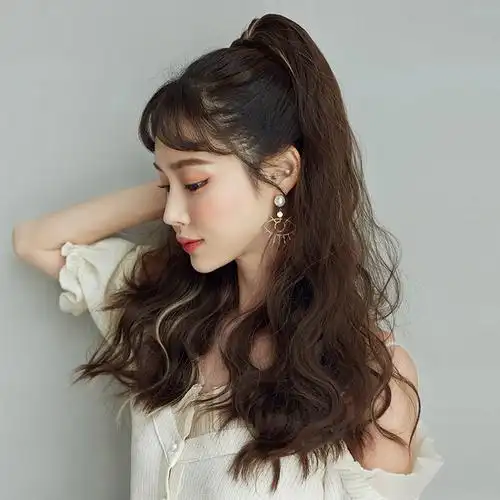 高马尾假发女长卷发羊毛卷中长款抓夹自然烫发卷发挑染马尾辫