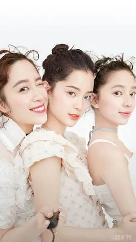 欧阳妮妮&欧阳娜娜&欧阳娣娣