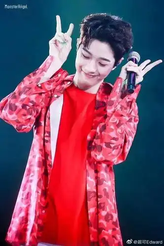 想见你只想见你 考古赖冠霖舞台上可爱撒娇"520"