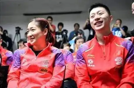 刘诗雯代言引发热议,马龙成疑点_质疑_品牌_消息