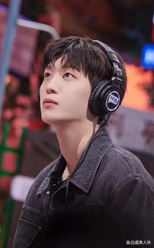 网友评出最帅四位00后和最美四位00后明星,你们认可吗?