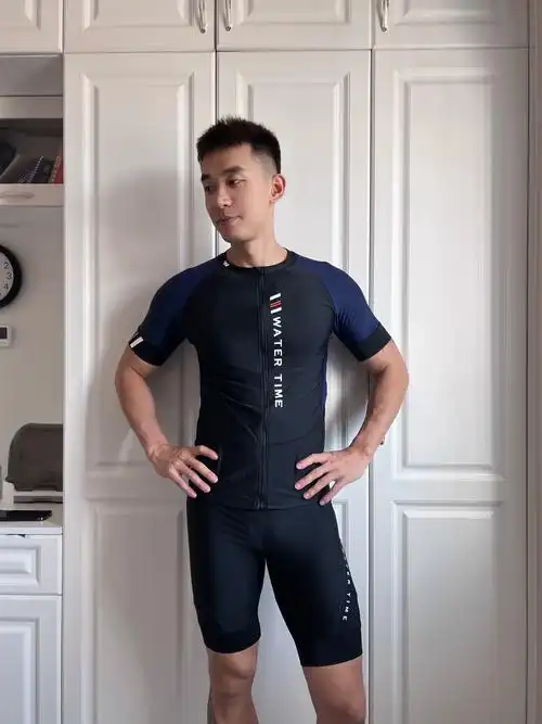 watertime男士泳衣上衣套装2025新款短袖冲浪服专业防尴尬泳裤男