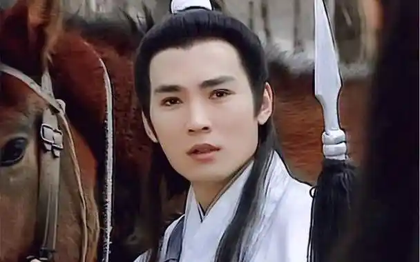 "古装男神"焦恩俊:爱国爱家是慈父,敬业肯拼接地气_台湾省_女儿_服