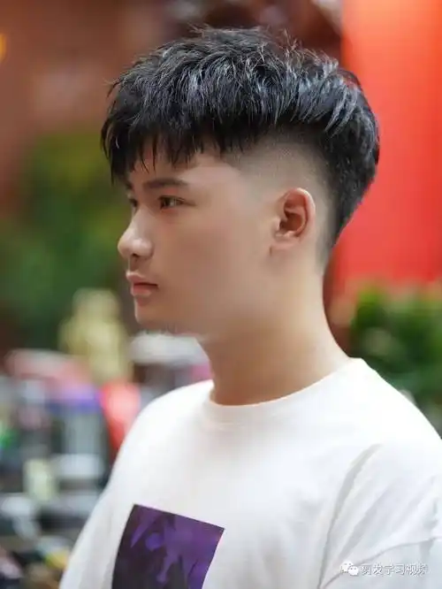 2021秋季精选男士发型30款