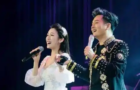 草根歌手云飞星光大道走红后与前妻分道扬镳今少有人识