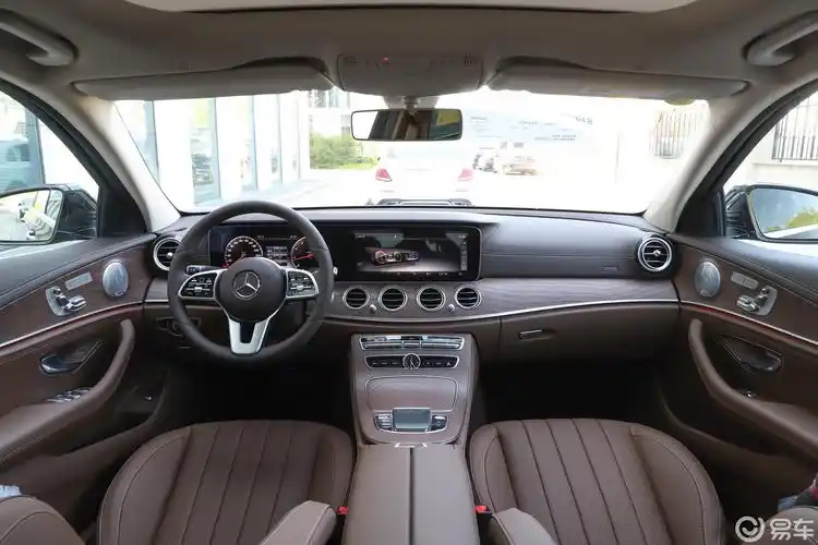【奔驰e级2020款改款 e 300 l 殊享版内饰全景正拍汽车图片-汽车图片