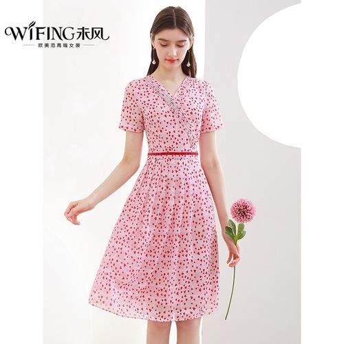 风波点雪纺印花红色连衣裙女夏2021年夏季新款简约时尚气质裙子 粉色