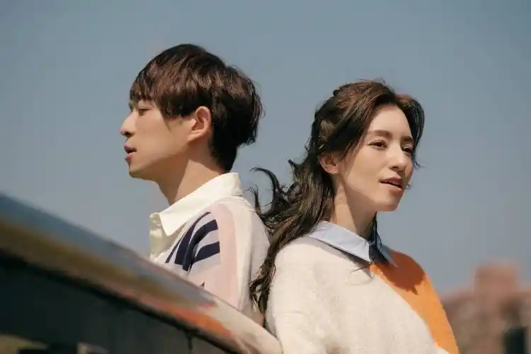 由周杰伦取名的南拳妈妈乐团从2004年开始组建,更迭数代.