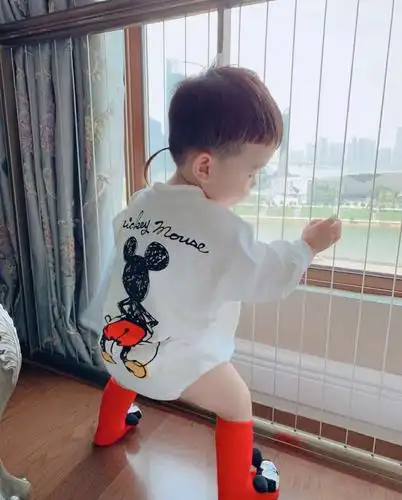 【萌宝发型秀】初秋穿搭,米奇回来了