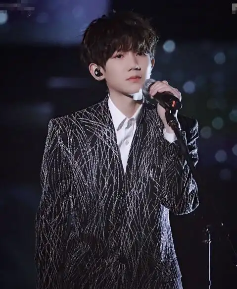 王源的一个"直男"问题,杨超越懵了,女嘉宾的回答让他意想不到