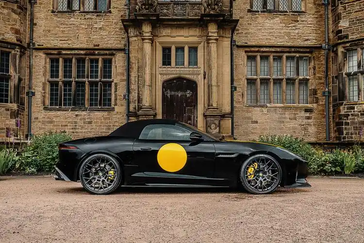 路虎捷豹ftype敞篷版改装案例墨绿黄宽体套件